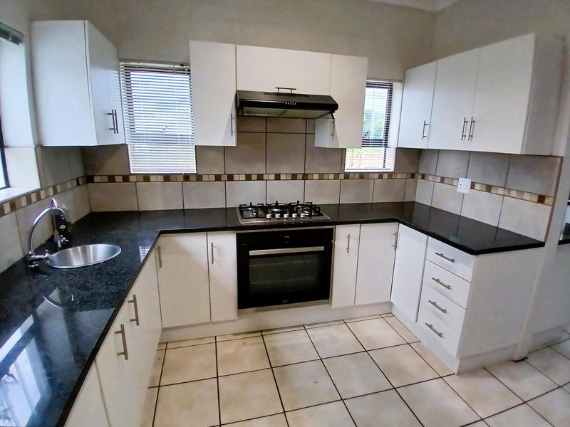 3 Bedroom Property for Sale in Stilbaai Wes Western Cape